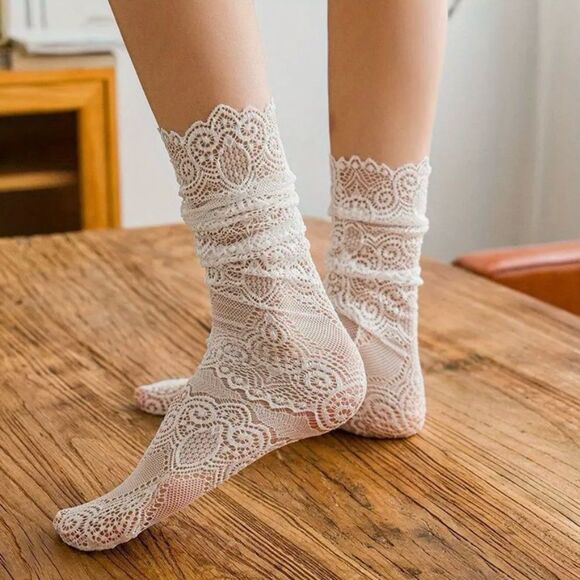 Floral Lace Mid Tube Socks. Set of 3. - Picture 3 of 5